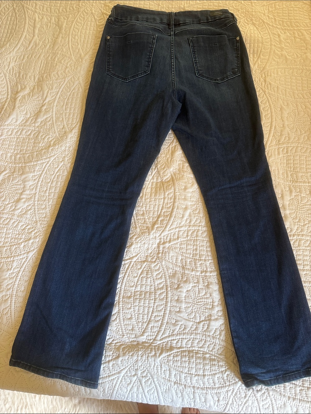 Seven7 Women’s Dark Blue Denim Jeans - Picture 3 of 3